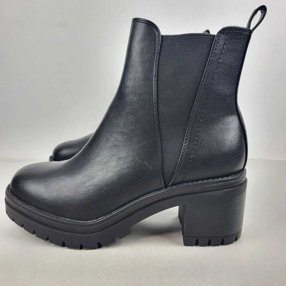 MIA Rusty Chelsea Pull On Lug Sole Booties Black Elastic Closure Size 11